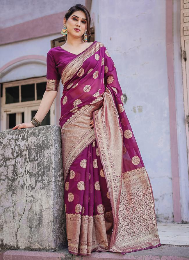 Chanderi Silk Magenta Festival Wear Weaving Saree